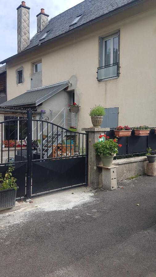 La Maison Des Fleurs Studio Le Mont-Dore Exterior photo